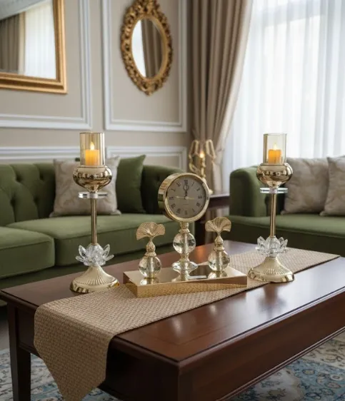 Set Décoratif Doré avec Horloge & Bougeoirs