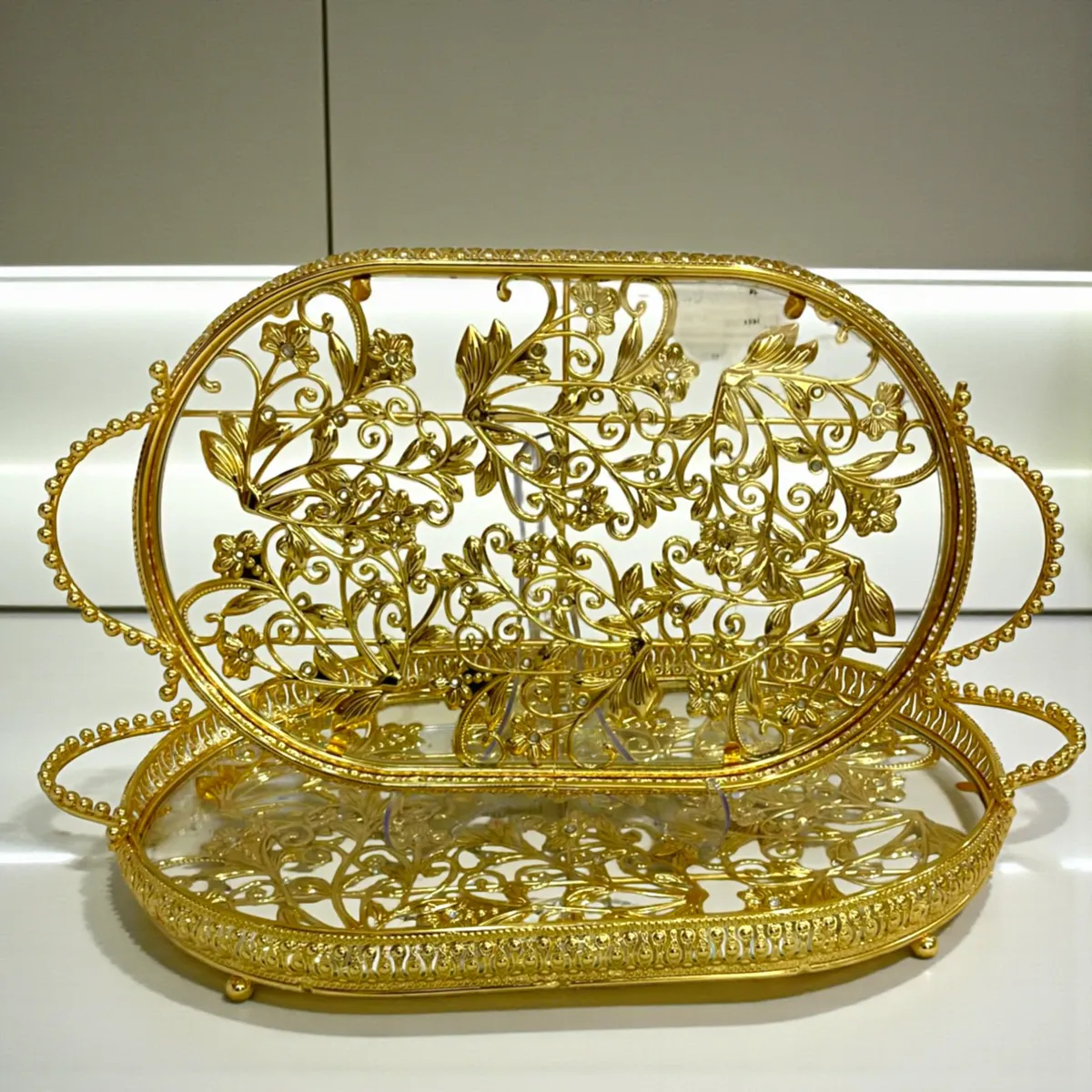 Set de 2 Plateaux Dorés Sculptés